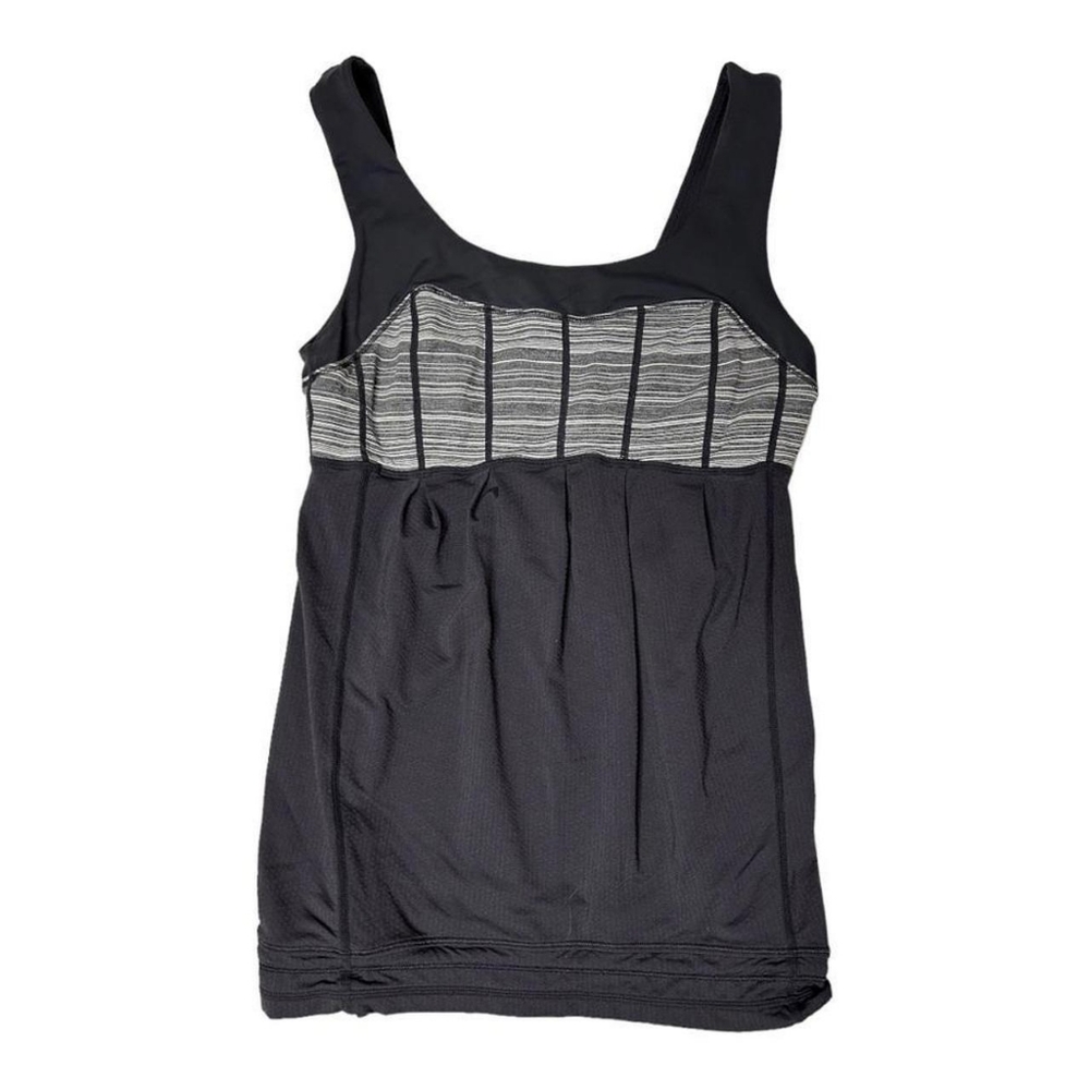 EUCLululemon Elevate Tank Grey Light Grey W/ Adjustable Waist/Back Pocket Size 6